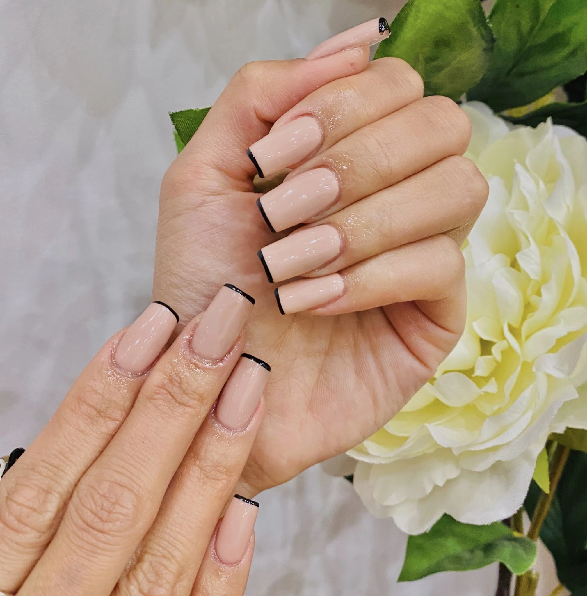 Queenie Nails — photo 3